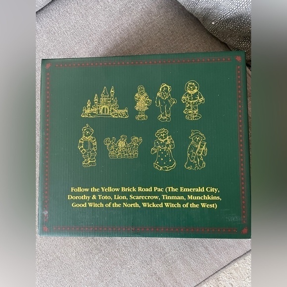 WIZARD of Oz - Picture 4 of 5